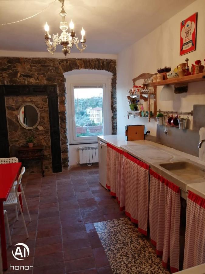 Vezzhouse Villa Vezzano Ligure Bagian luar foto