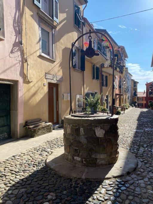 Vezzhouse Villa Vezzano Ligure Bagian luar foto